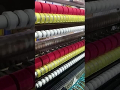 Nastro adesivo trasparente per cartoni