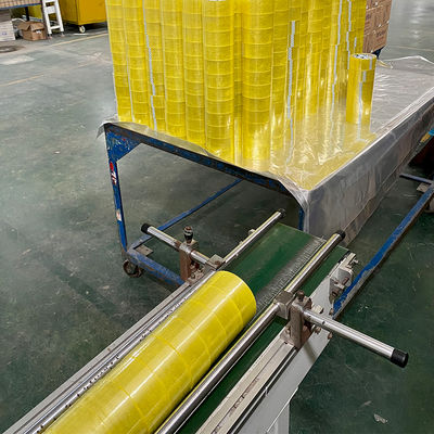 Un buon prezzo. BOPP Clear Adhesive Tape China Supplier Use For Packing Cartons in linea