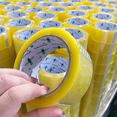 Un buon prezzo. Vendere nastro adesivo industriale per imballaggi di spedizione con avvolgimento in linea