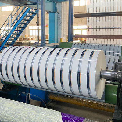 1620 mm Larghezza 4000/6000/8000m Lunghezza Bopp Nastro Jumbo Roll Spedizione