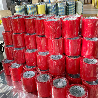 Un buon prezzo. Nastro di imballaggio BOPP stampato su misura Nastro di imballaggio per pacchi BOPP rosso in linea