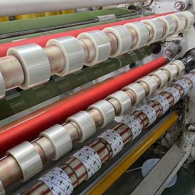 Un buon prezzo. Nastro adesivo Bopp giallo trasparente per sigillatura e mascheratura di cartoni in linea