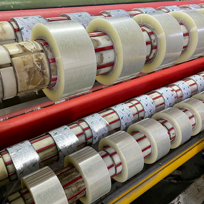 Un buon prezzo. Nastro adesivo trasparente per imballaggio OPP con avvolgimento per prezzo di fabbrica Amazon in linea